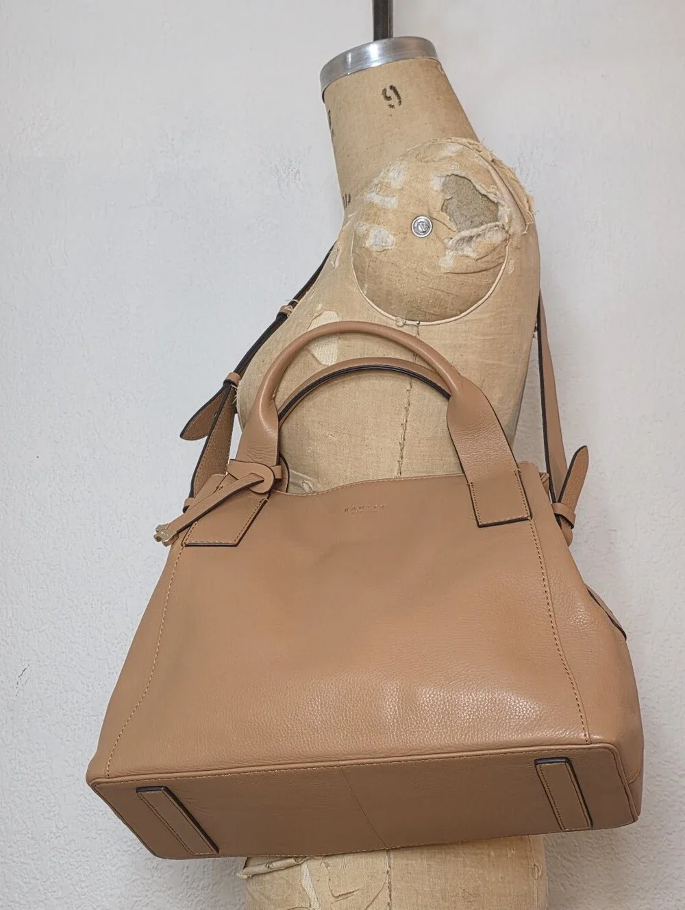 RADLEY LONDON Tan Leather Baylis Zip Top Multiway Shoulder Bag